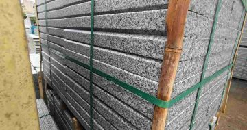 资阳芝麻白楼梯踏步室外