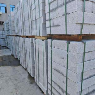 资阳芝麻白路牙石，路侧石