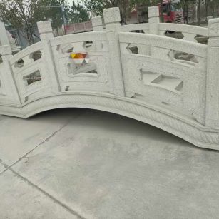 资阳芝麻白拱桥，石桥