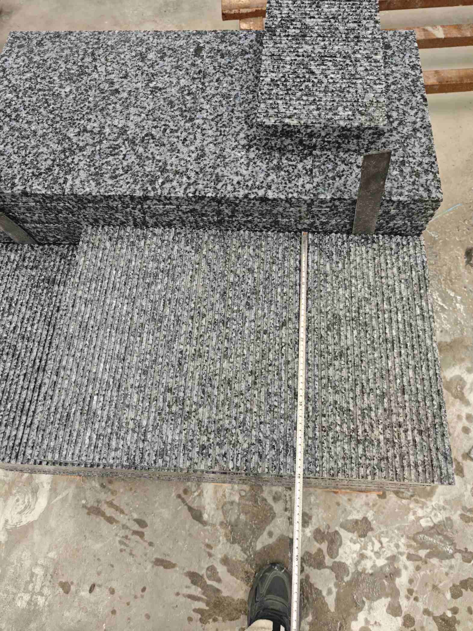 资阳芝麻黑拉丝面