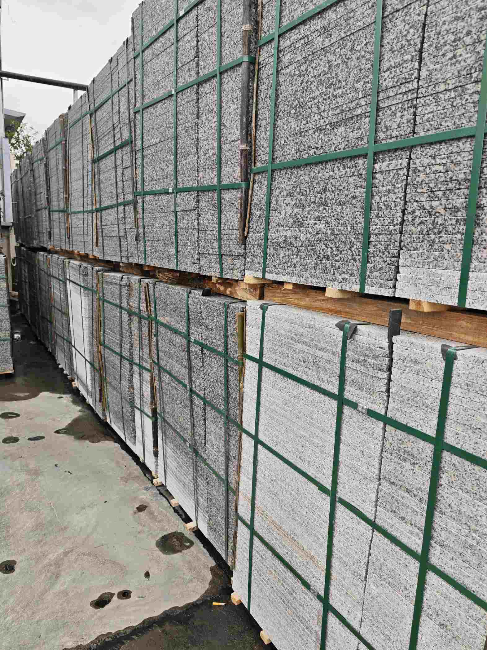 资阳芙蓉白地铺石，石材地铺石