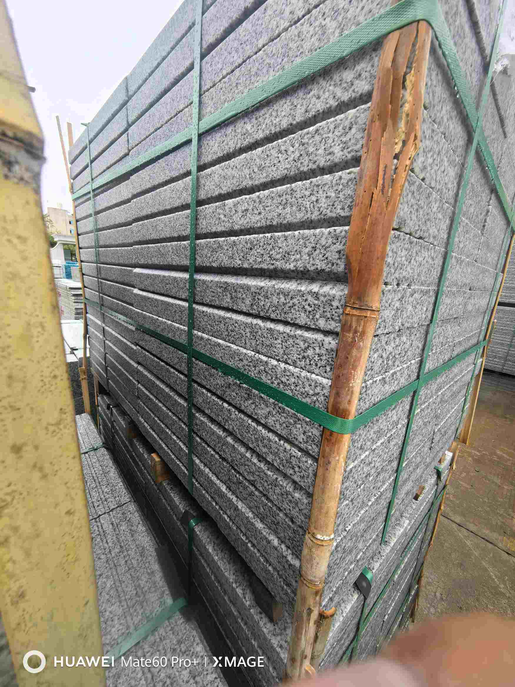 资阳芝麻白楼梯踏步室外